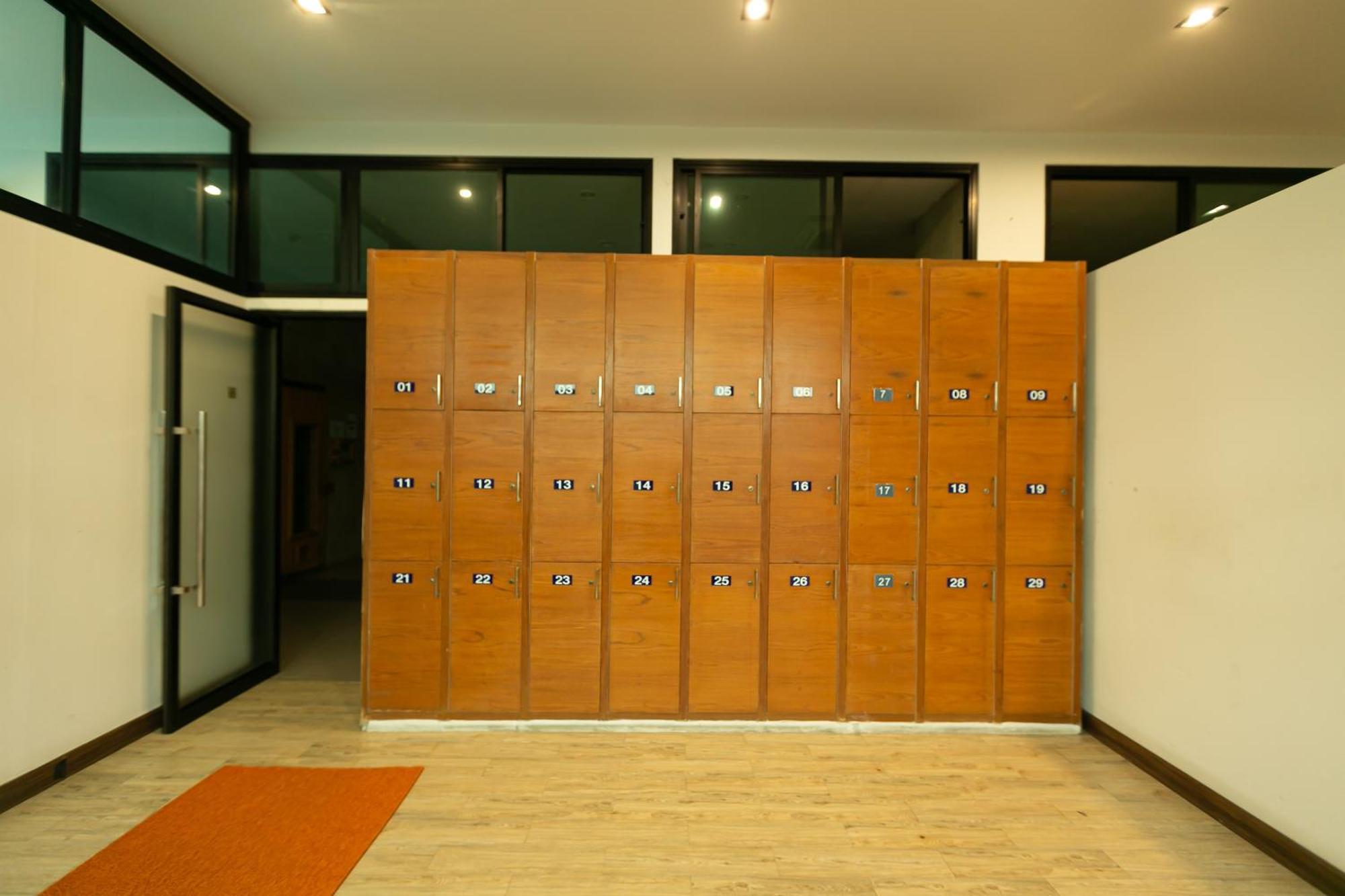 Farthai Residence Phan Thong Dış mekan fotoğraf